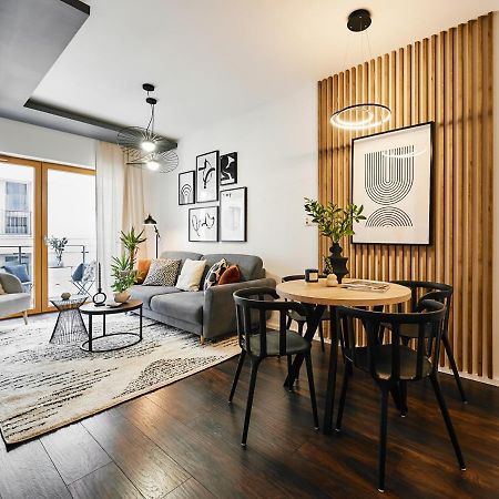 Main Station Art Apartment クラクフ エクステリア 写真