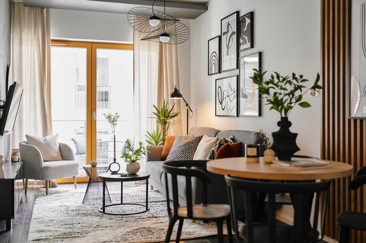 Main Station Art Apartment クラクフ エクステリア 写真